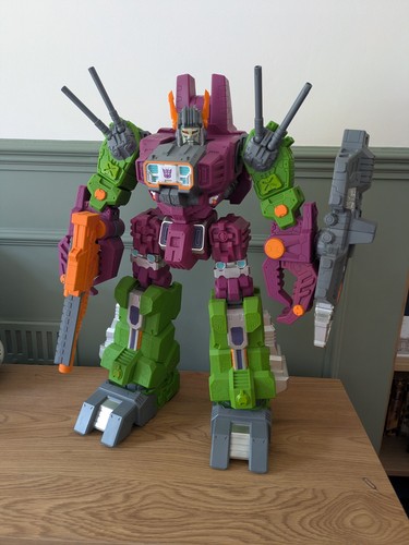 Transformers sentinel gigantic - sentinel,